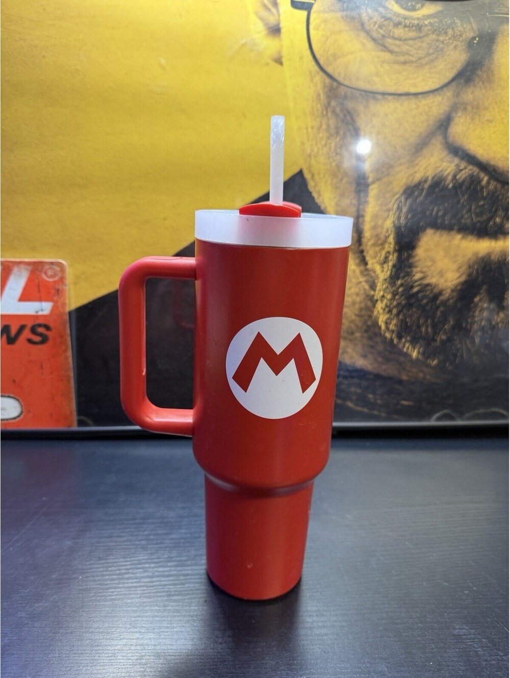 Super Mario 40 oz Red Insulated Tumbler w/ Lid Straw Pyramid America MBWS0007